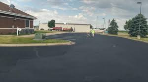 Best Decorative Concrete Driveways  in Neosho, MO